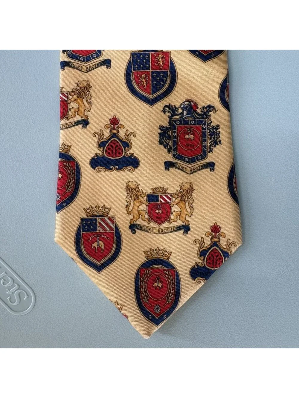 Brooks Brothers Makers Silk Tie Heraldic Crest Coat of Arms Yellow Red Navy USA